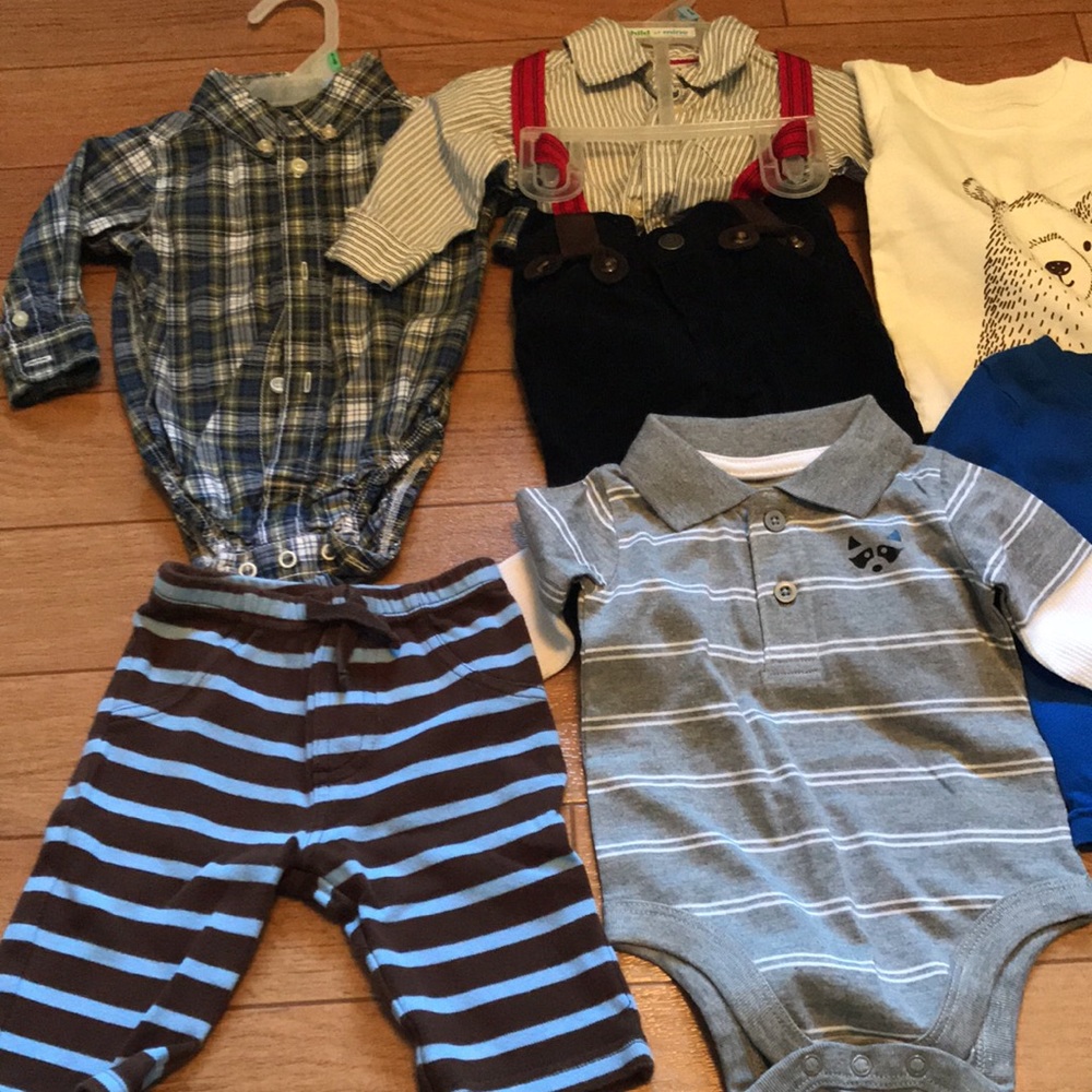 Baby boy clothes size 3 months